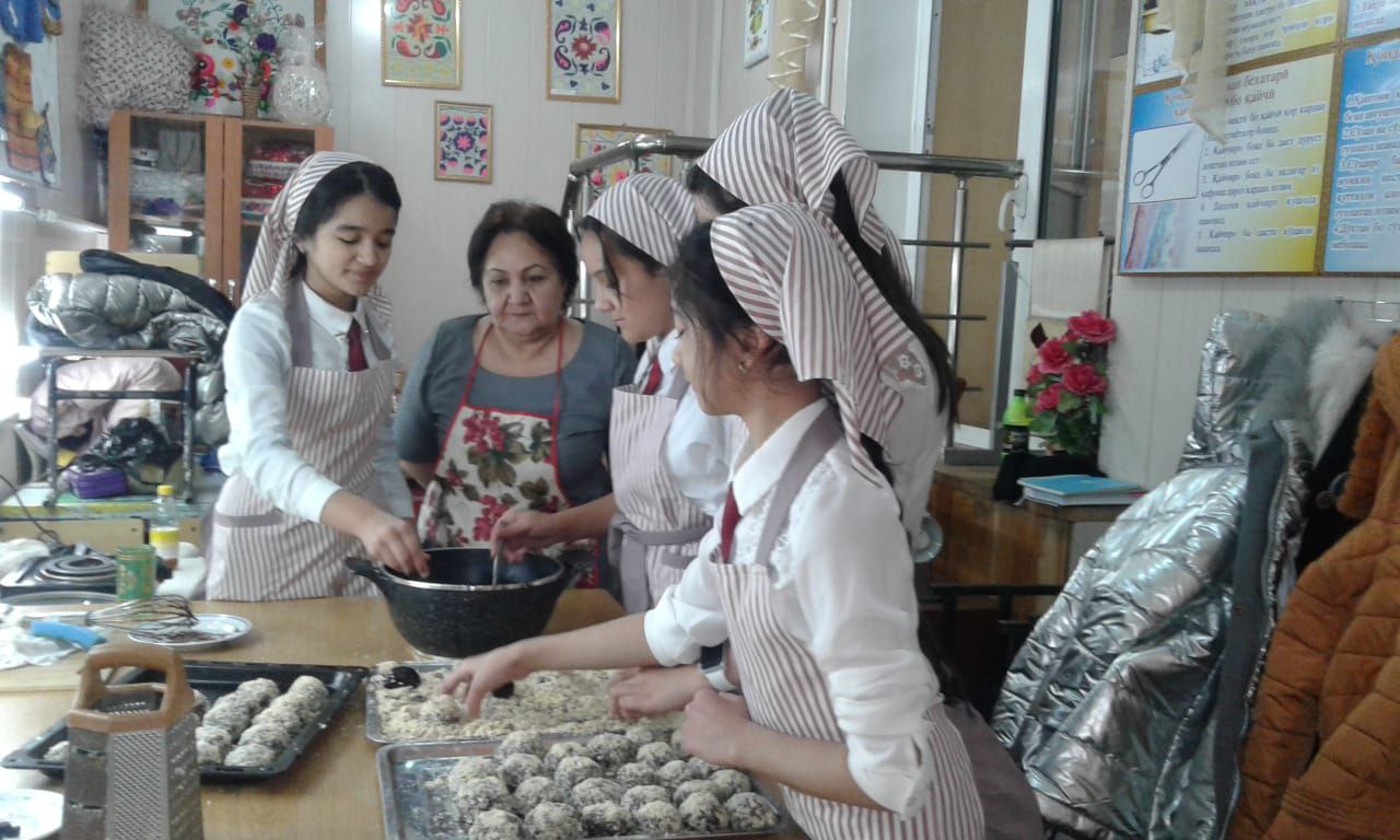 Клуб «Книга — путь к знаниям»