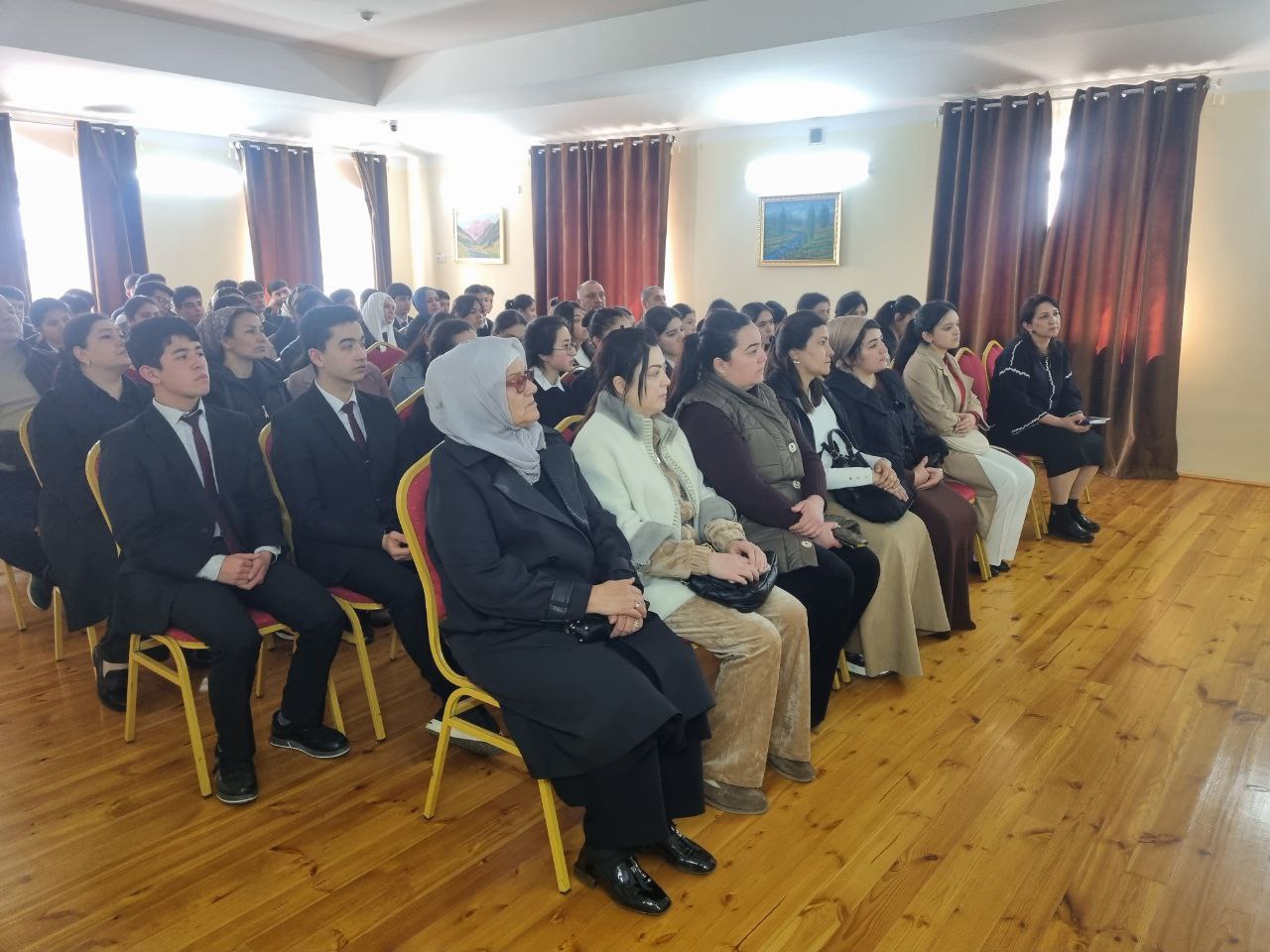 Фото галереи