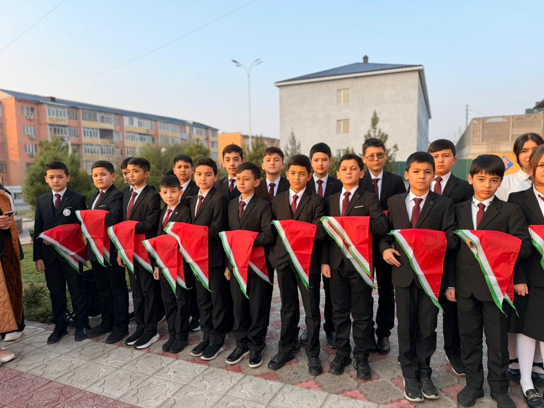 Принятие учащихся 5-го класса в ступень «Наследники Саманидов»