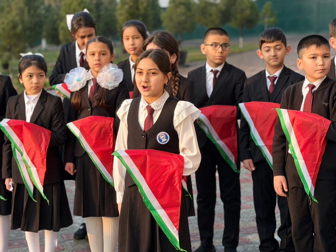 Принятие учащихся 5-го класса в ступень «Наследники Саманидов»